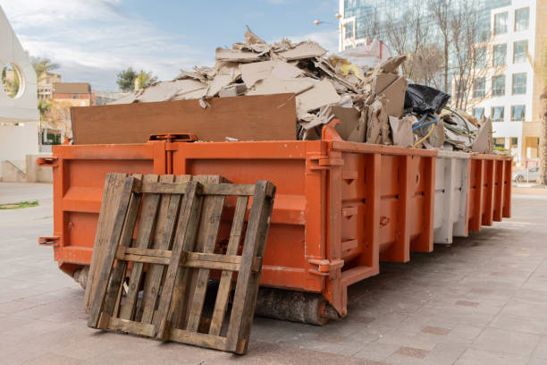 Best Commercial Cleanout Services  in Munhall, PA