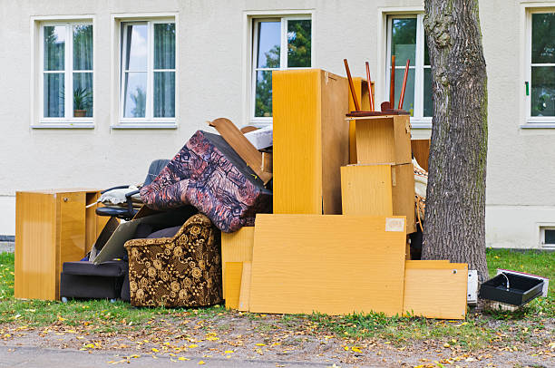 Best Yard Waste Removal  in Munhall, PA
